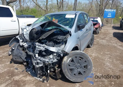 2013 Ford Escape S from USA, damaged, VIN 1FMCU0F71DUD47885